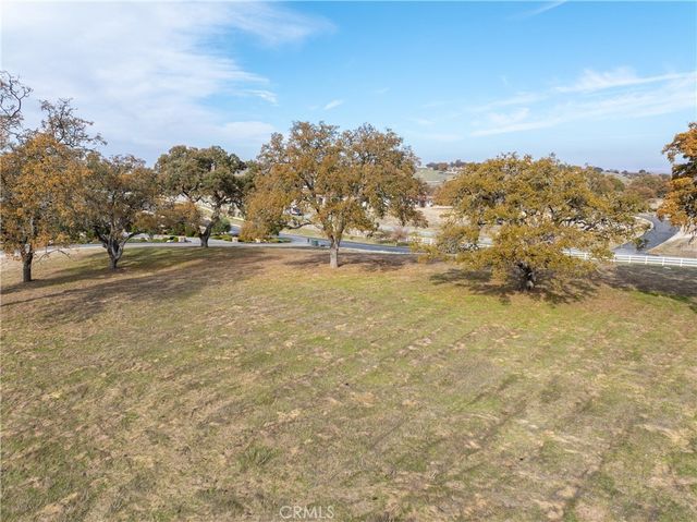 2725 Warm Springs, Templeton