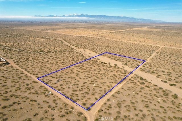 8 Maricopa Road, Victorville