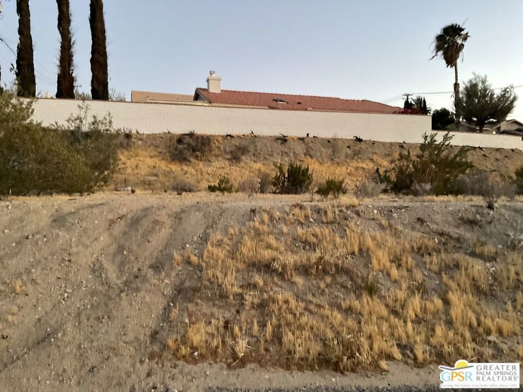 Loma Vista, Desert Hot Springs