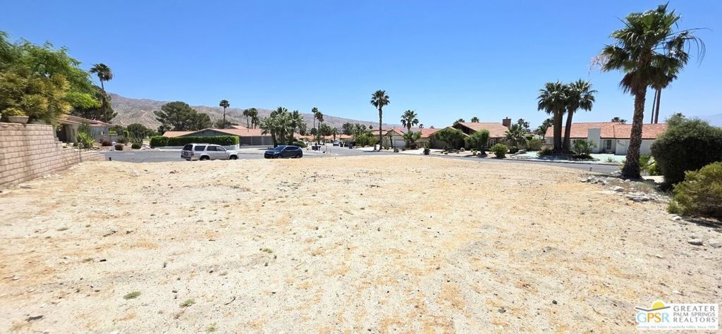 Turnesa Court, Desert Hot Springs