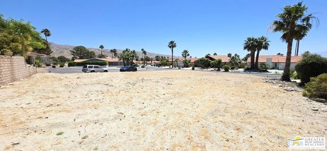 Turnesa Court, Desert Hot Springs