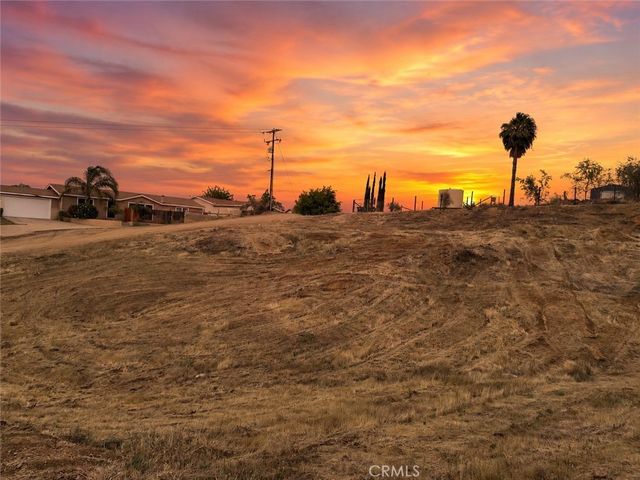 Manzanita, Menifee
