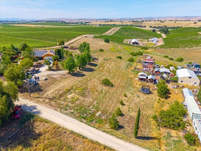 8035 Plane View Place, Paso Robles