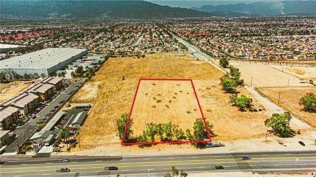 15254 Foothill, Fontana