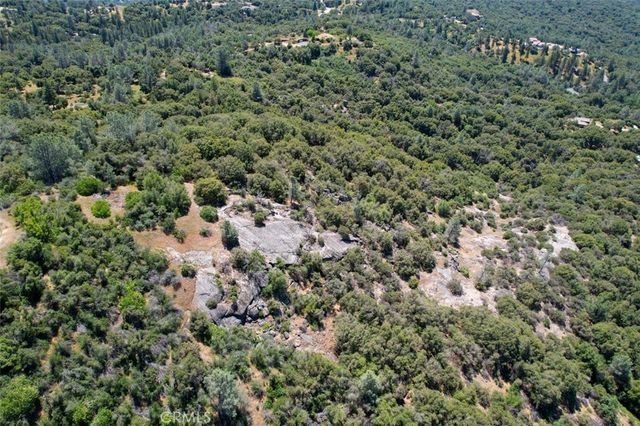 15 Sunshine Mountain, Oakhurst