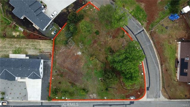 5921 Crestmoor Drive, Paradise
