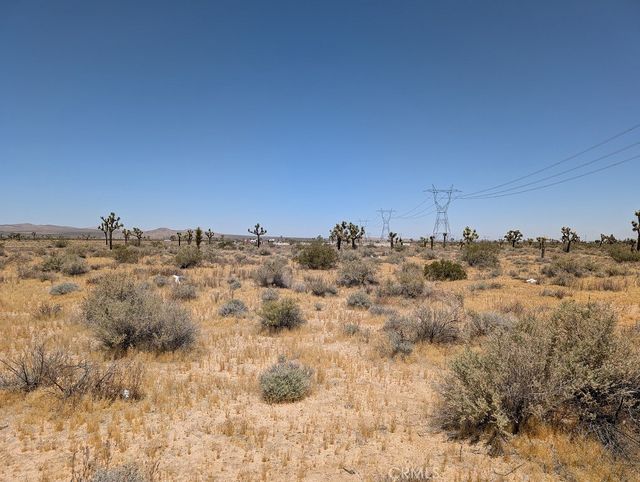 Vintage Parcel #0458-126-63 Road, Adelanto