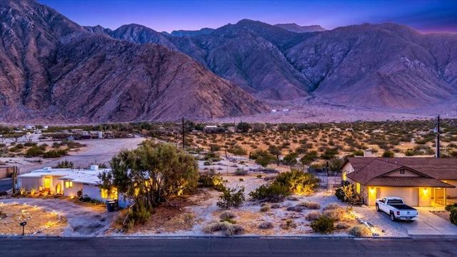 Overture Drive, Palm Springs