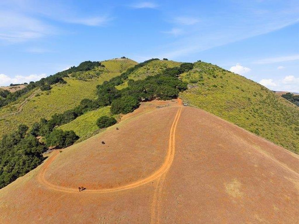 Dahlberg Drive, Morgan Hill