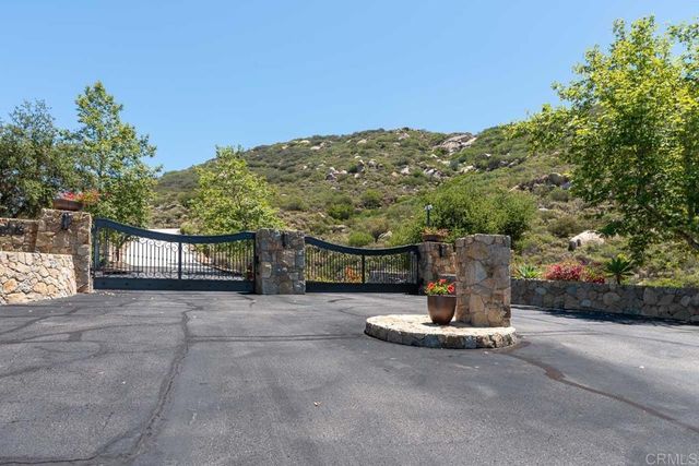 18055 Sunset Point Road, Poway