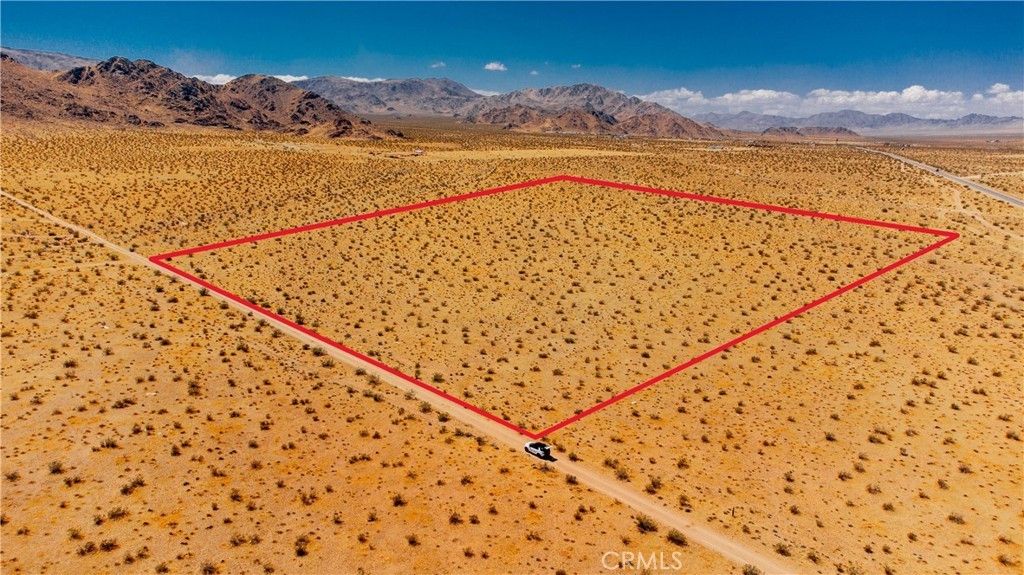 Waalew, Lucerne Valley