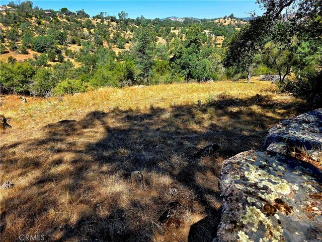 2 Corral, Coarsegold