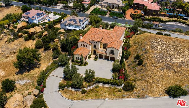 11629 Poema Pl., Chatsworth