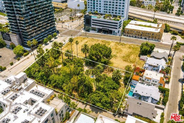 1750 Argyle Avenue, Los Angeles
