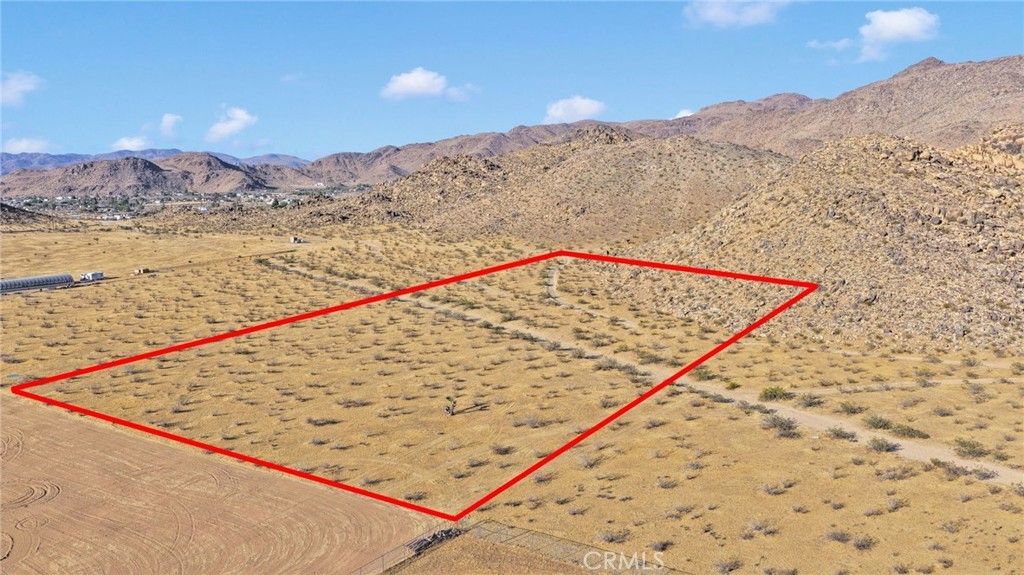 14323 Fairview Valley, Apple Valley