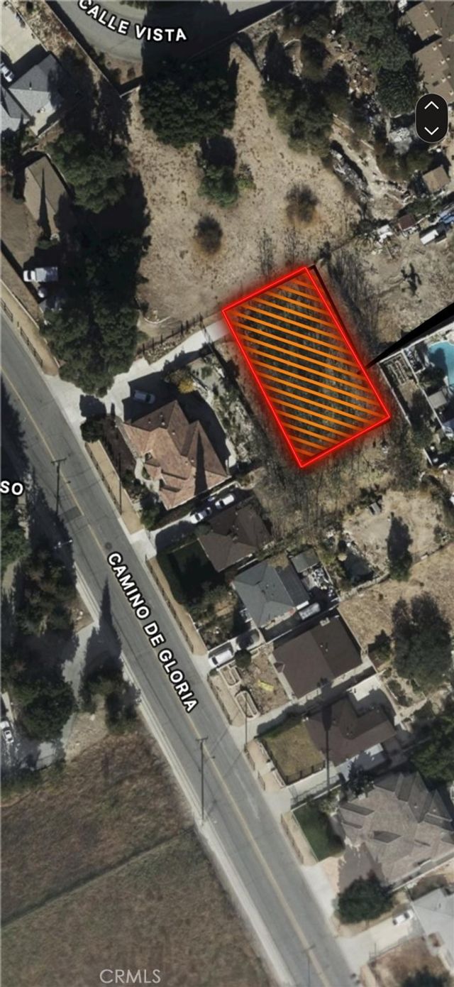 420 Camino De Gloria, Walnut