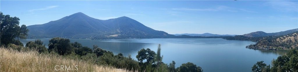 2995 Oak Crest Drive, Clearlake