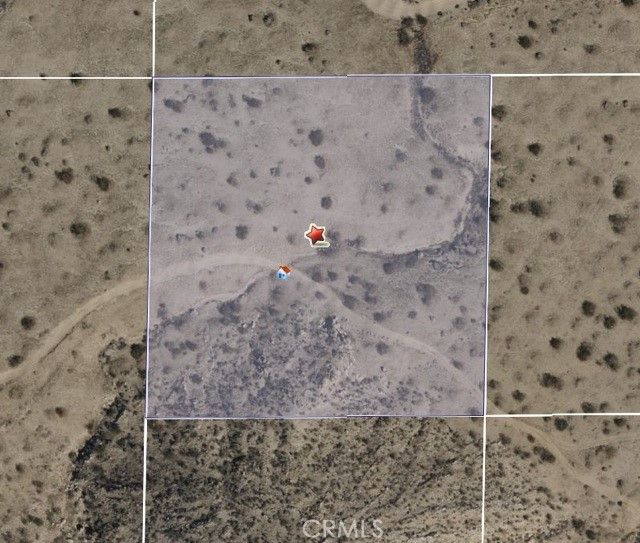 135 Vic Avenue M-12, Palmdale