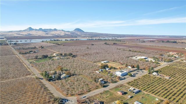 3705 Nuestro Road, Live Oak