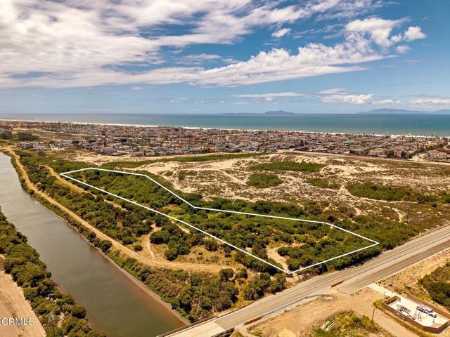 4901 W 5th Street, Oxnard