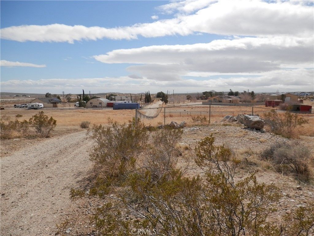 Shirley Street, Mojave