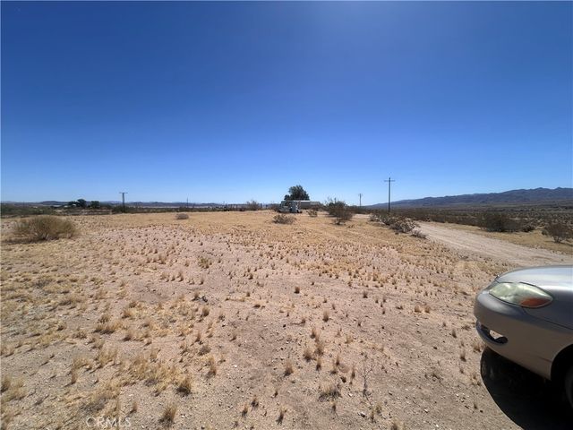 62756 Petunia Dr, Joshua Tree