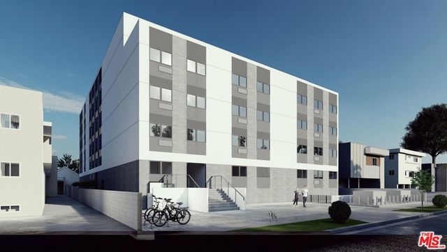 1050 S Norton Avenue, Los Angeles