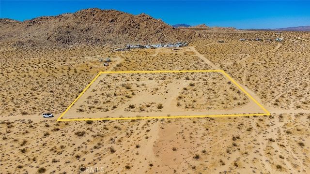 Rabbit Springs Road, Lucerne Valley