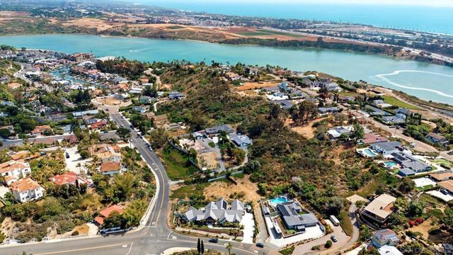4269 Hillside Dr, Carlsbad