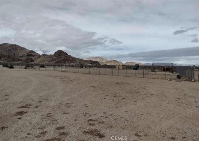 Meadowlark Lane, Lucerne Valley