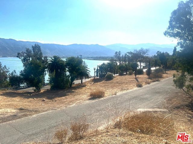Ryan Avenue, Lake Elsinore