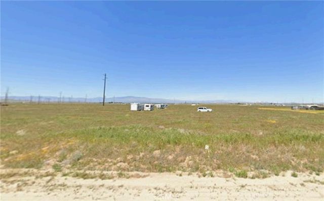 9800 W Avenue I, Lancaster