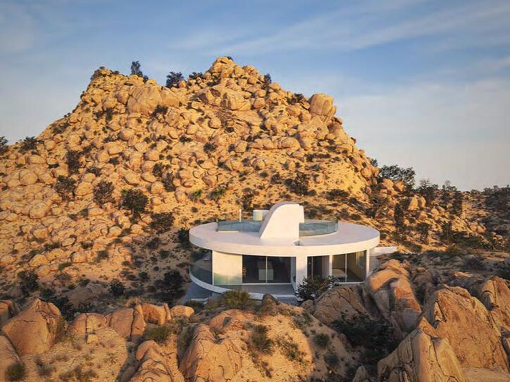 5990 Acoma Trail, Yucca Valley