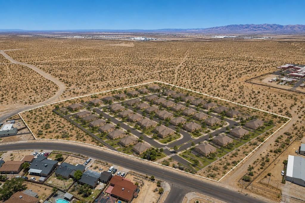 Ash Road, Barstow