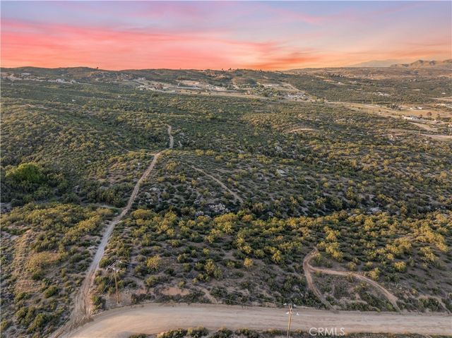 El Pequito Road, Hemet