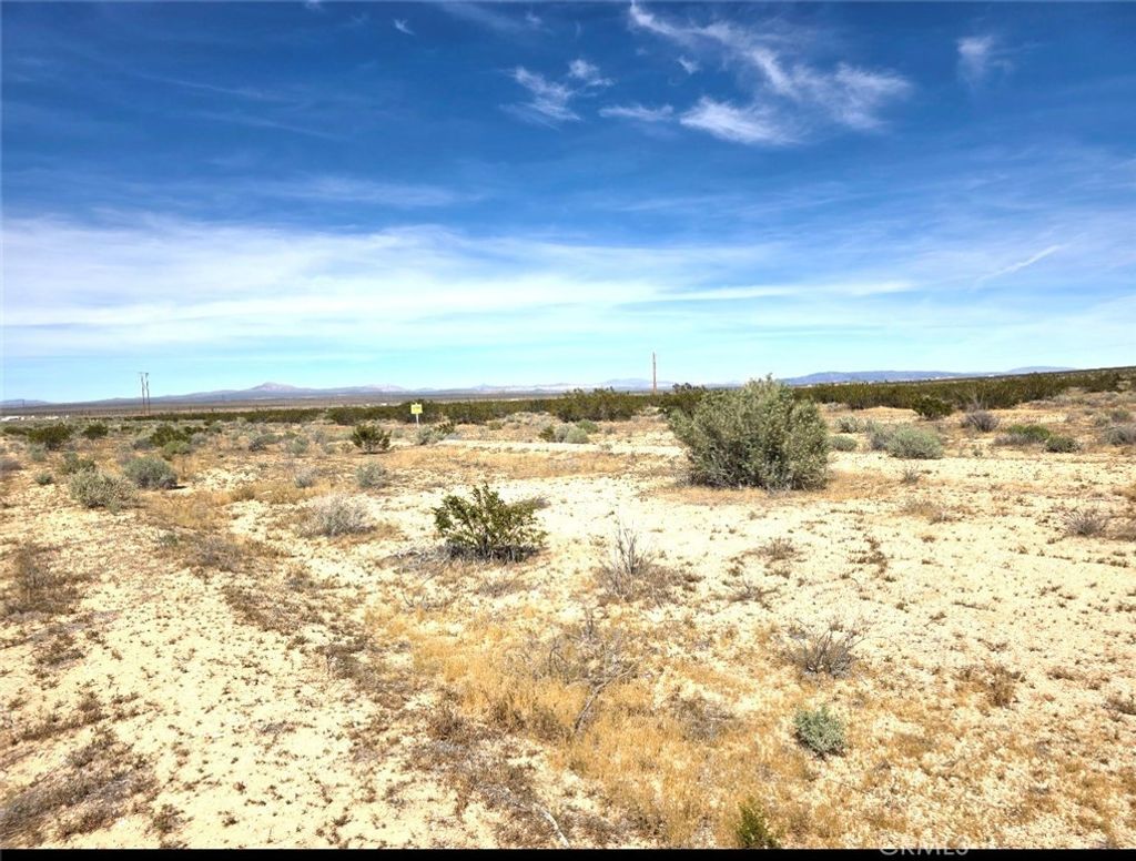 La Bonita, Boron