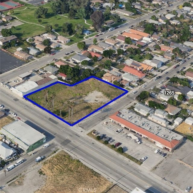 757 N Mount Vernon, San Bernardino