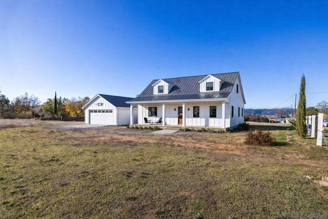 21860 William Tell St, Santa Ysabel