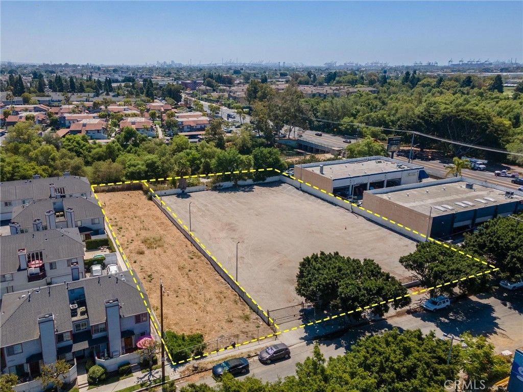 25530 Dodge Avenue, Harbor City