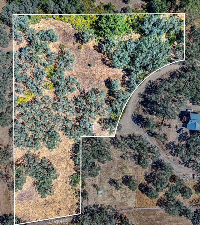 1250 Mockingbird, Lakeport