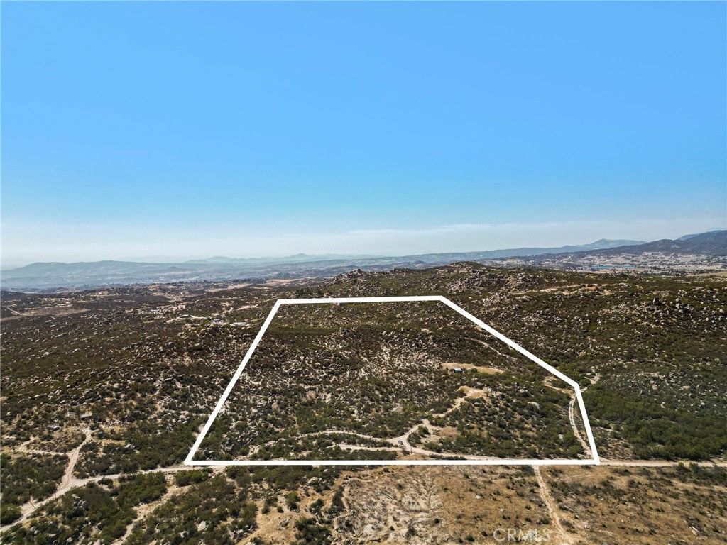 44627 Laura Lane, Aguanga