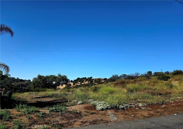 Alps Way, Escondido
