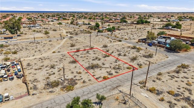 2856 Cerritos Avenue, Thermal