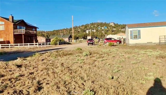 45313 4th Lane, Big Bear City