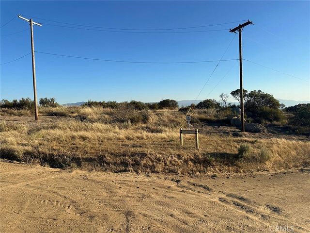 Lake Canyon Drive, Aguanga