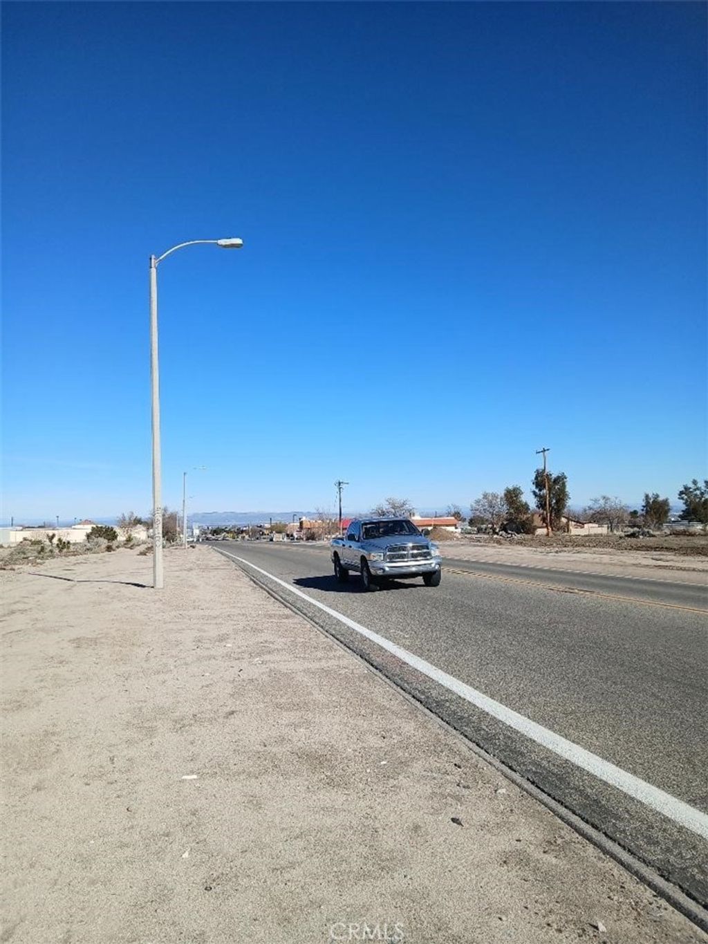 957 El Mirage Road, Adelanto