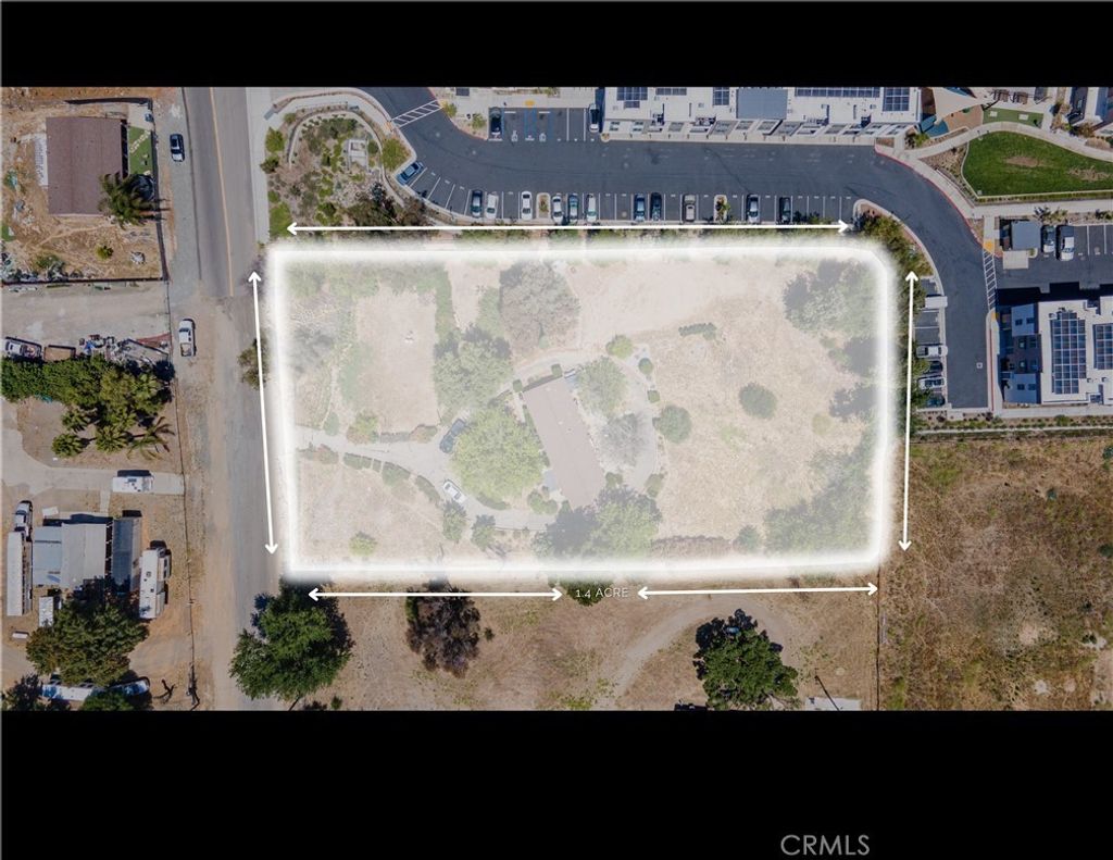 25071 Monroe, Murrieta