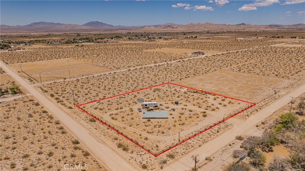 35330 Foothill Rd, Lucerne Valley