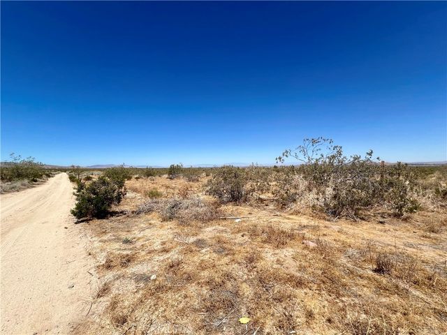 33501 165th Street E, Llano