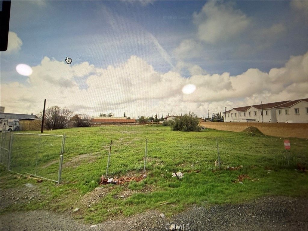 8532 Mulberry, Fontana